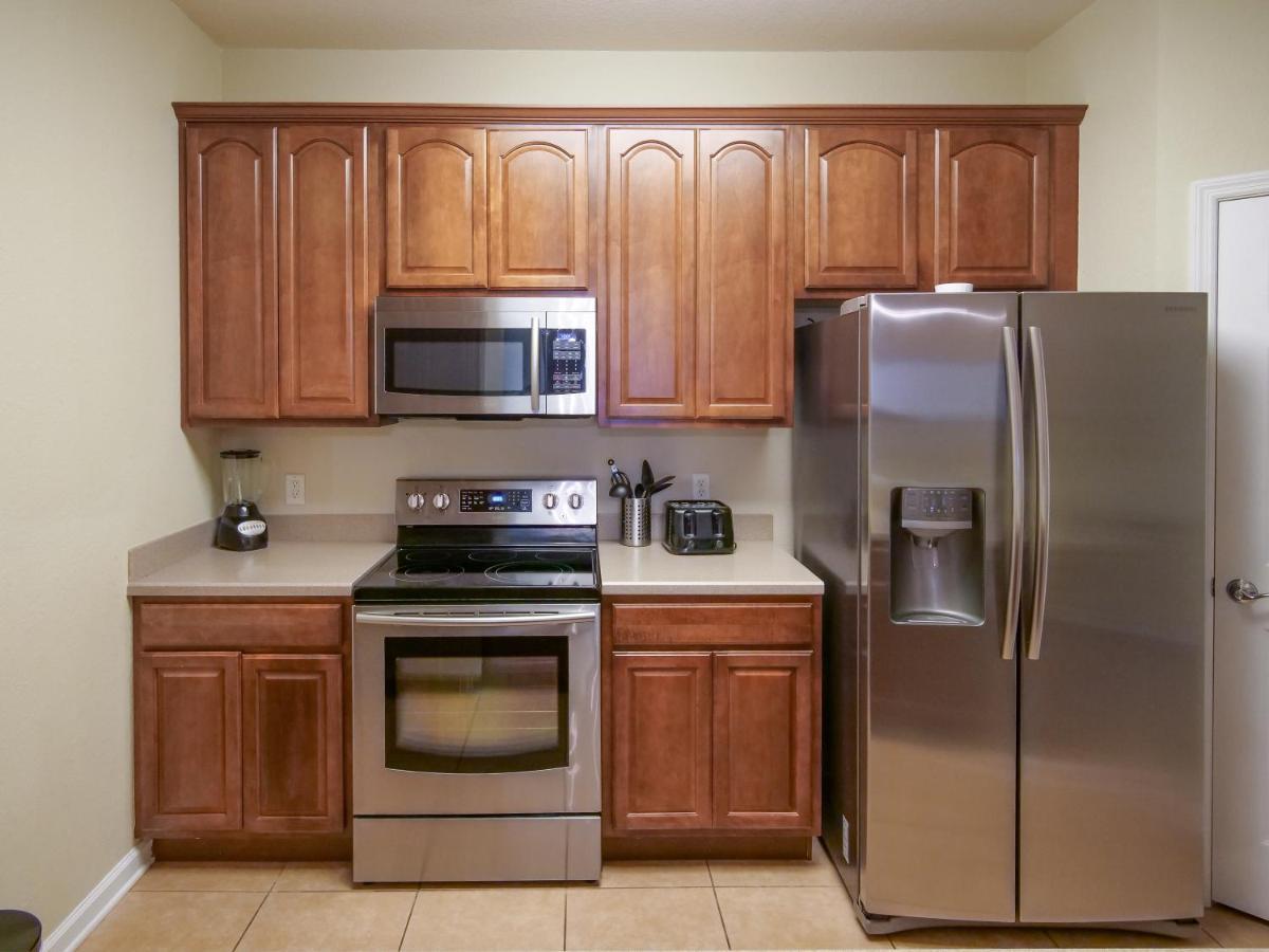 Holiday home 3br 2bath Balcony 5min Conv Center 1410ft Orlando